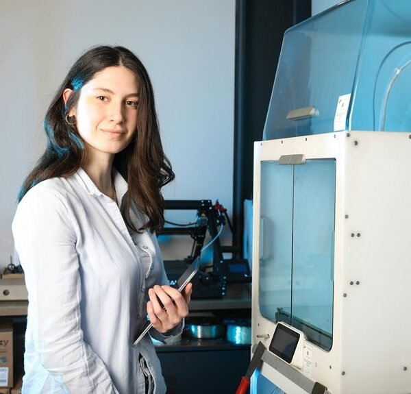 Next-Level Digital Hub 120366019 Online Engine